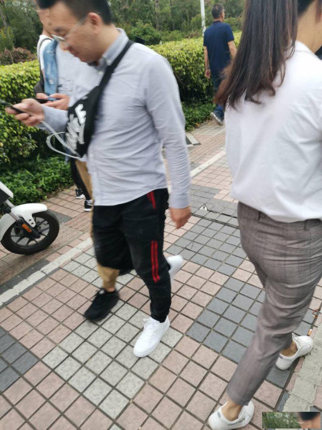 深圳宣传单印刷派发，专业承接深圳名片卡片印刷派发