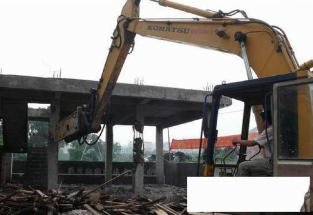 泰州专业拆除公司钢结构回收化工厂拆除