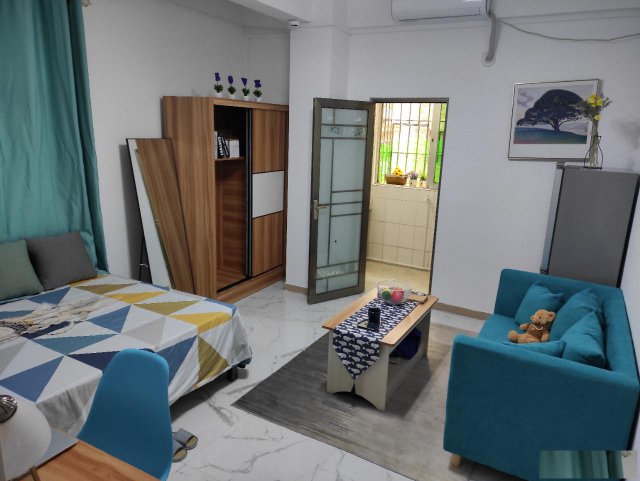 临地铁，龙华玉翠新村，精装家私齐全，拎包入住