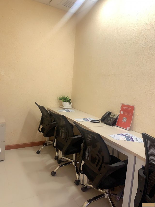 华强北网红直播间，适合电商物流文化传媒等行业