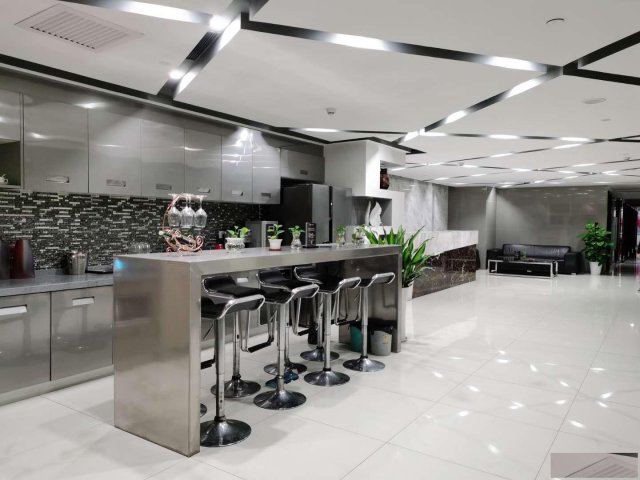 靓房！33平带家私、空调，包水电物管光纤，拎包入驻