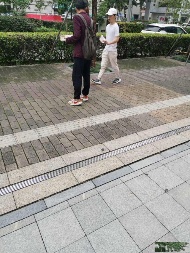 深圳专业承接传单印刷传单派发，各类卡片插车派发公司