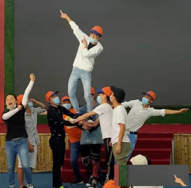 深圳公司拓展开展就到九龙生态园