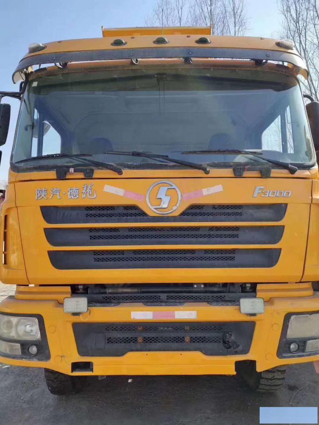 二手自卸车后八轮德龙价格便宜