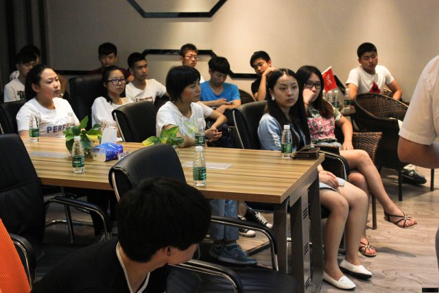 沈阳数联云商平面设计培训