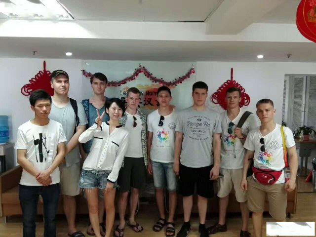 在线暑期外籍青少年学习班的精彩课程