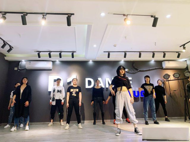杭州D1舞蹈教练班培训费需要多少