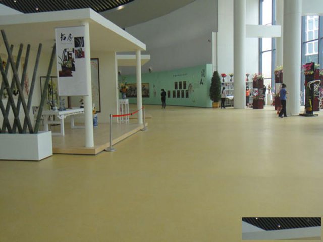 办公写字楼塑胶地板pvc地板安装师傅款式新颖