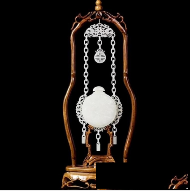 白玉碧玉链瓶家国山河和田玉杨光大师作品市场价值不可估量