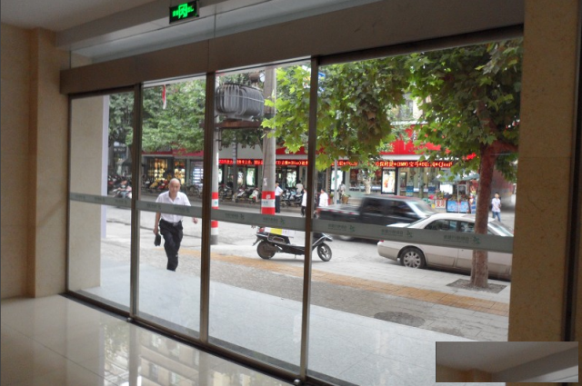 西安安装维修地弹簧玻璃门