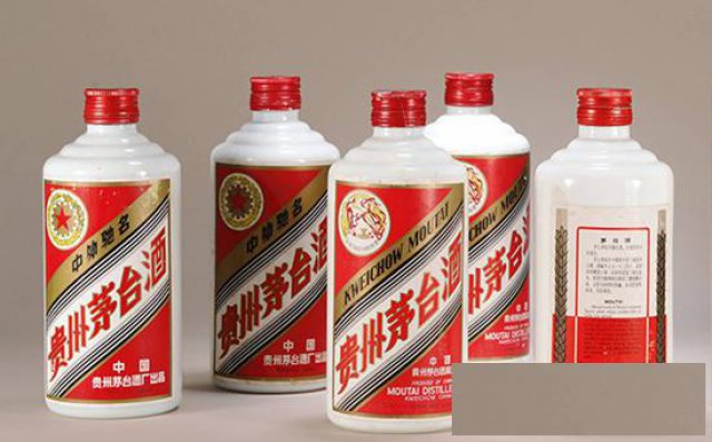 茅台酒收购五粮液古井汾酒董酒西凤泸州老窖西风老酒回收