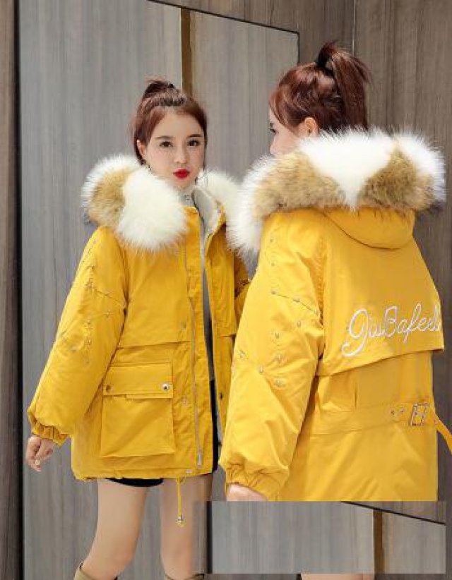 中老年尾货服装批发地摊便宜服装大阪棉服羽绒服毛衣批发