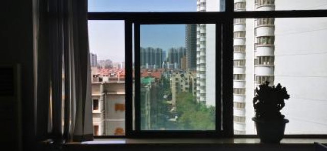 西安专业安装维修玻璃门，更换窗户玻璃