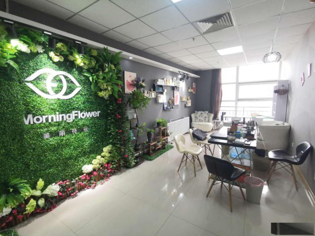 特佳铺编号2074新华区东方世纪城77平工作室带东西出租