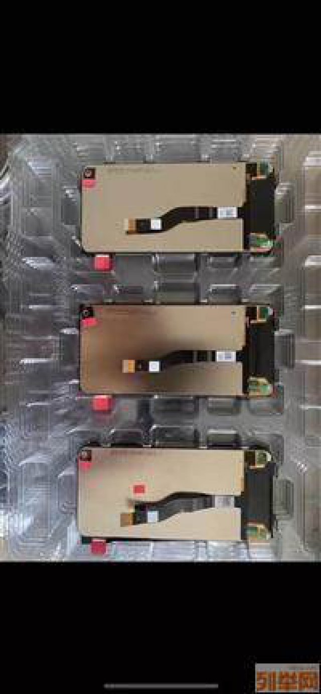 专业回收手机液晶屏幕高价回收