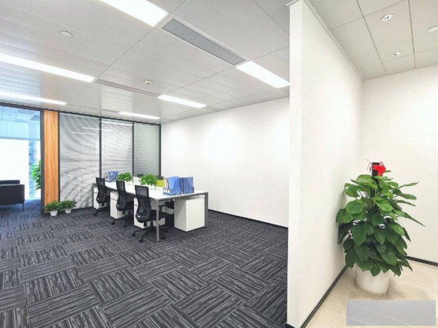 上海自由贸易区外高桥保税区富特西三路77号保周自贸中心