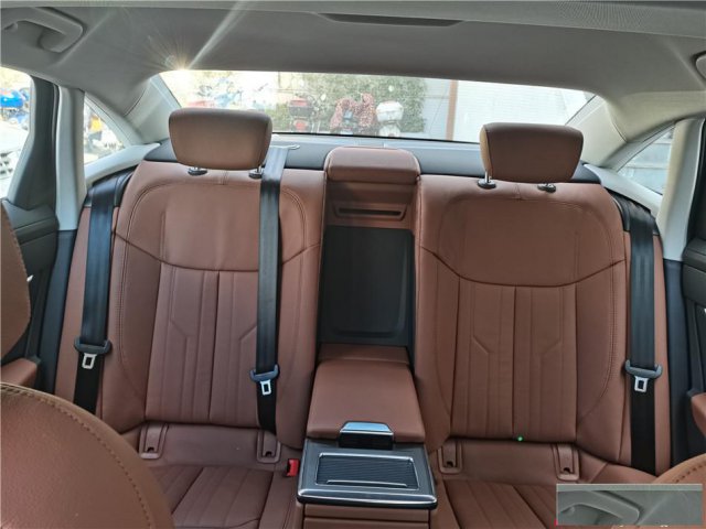 上海租奥迪A6L自驾租新款奥迪A6L会晤租车