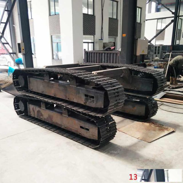 钢制履带底盘运输车履带底盘厂家自制履带底盘