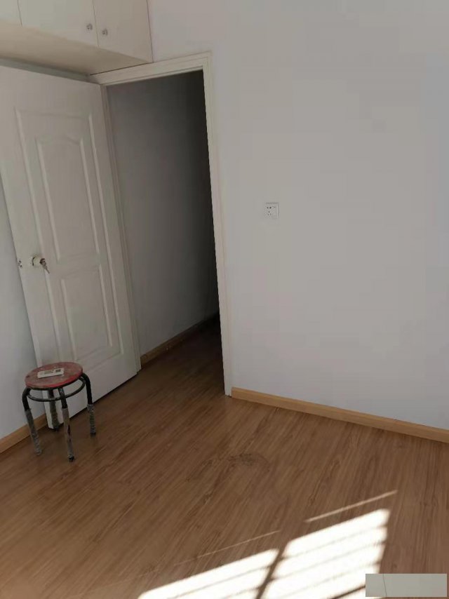 宁波房屋装修小港出租房装修旧房翻新二手房装修厨房卫生间改造