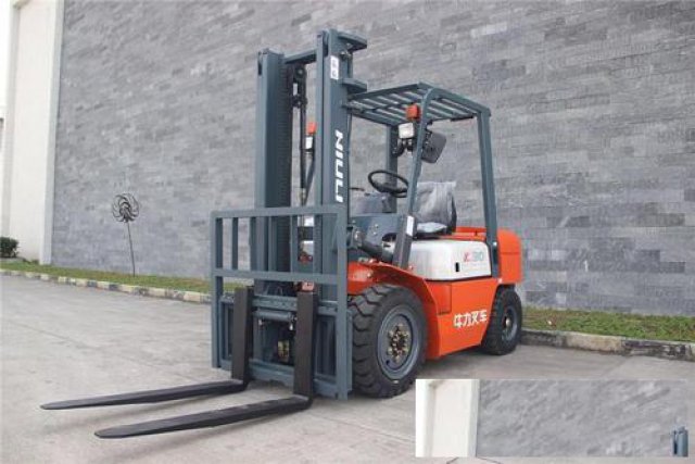 哪些地方可以报名考叉车证需要人去吗