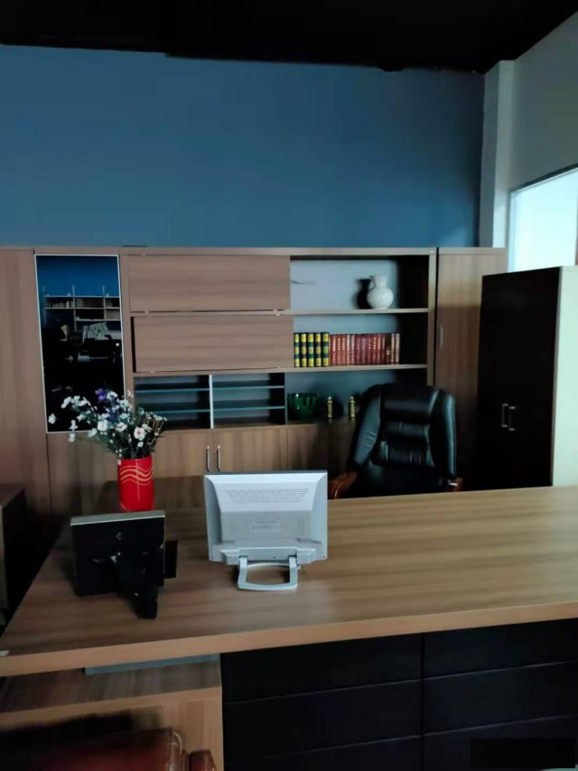 优派家具出售办公桌椅沙发