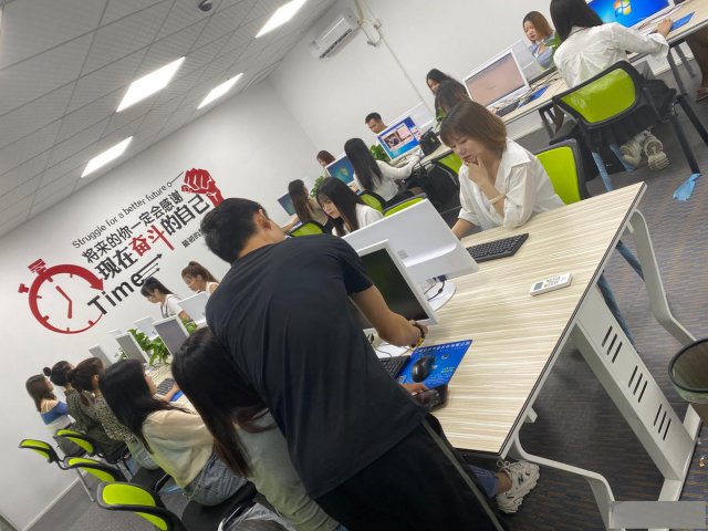 0基础学电脑软件电脑文员电脑培训机构