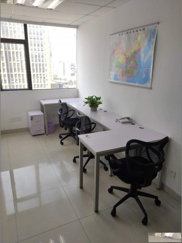 精装高端，可注册一般纳税人，工商税务看场地办公室出租
