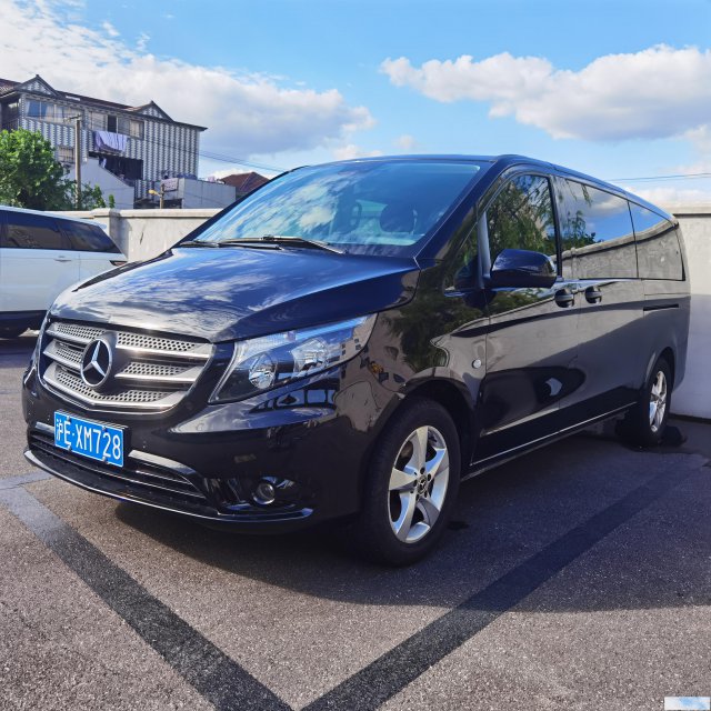 上海出租9座奔驰威霆商务车上海租奔驰豪华商务车出租