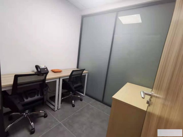 多地段孵化器小面积出租I创业补贴一对一编码I临时办公室