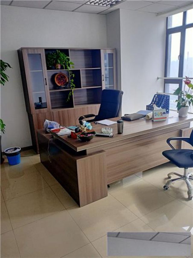 合肥二手员工位回收，班台会议桌回收，茶桌博古架回收