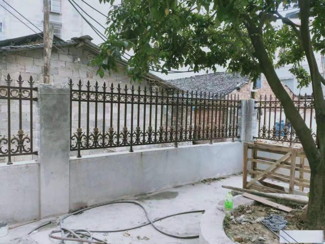 铝艺大门不锈钢门窗铝合金护栏围栏