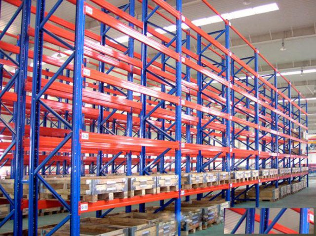 北京二手仓储货架回收，回收横梁式重型货架