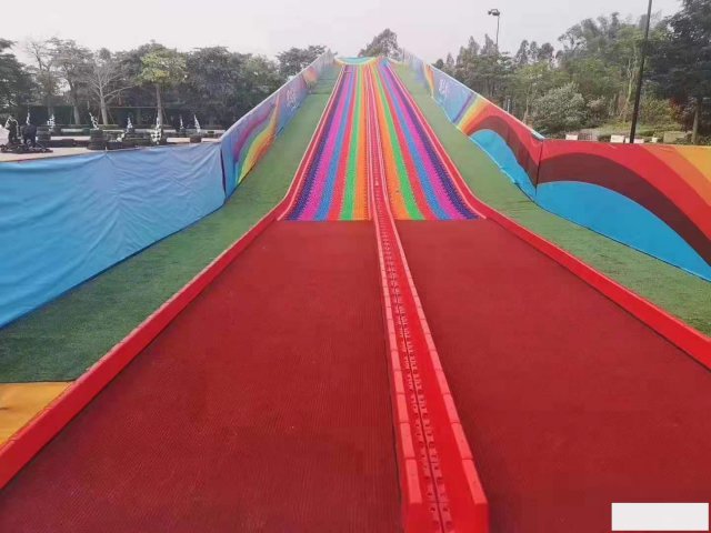 七彩滑道彩虹滑道出租出售
