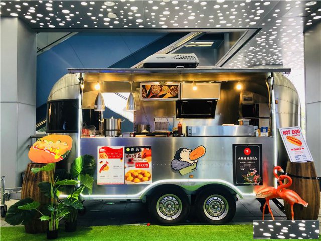 不锈钢移动餐车出租拖挂餐车租赁上海租餐车