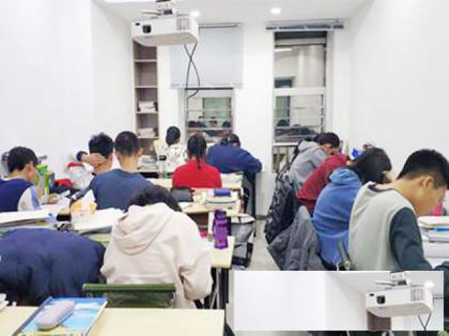 济南外国语保送培训班资深老师教学成绩提升快