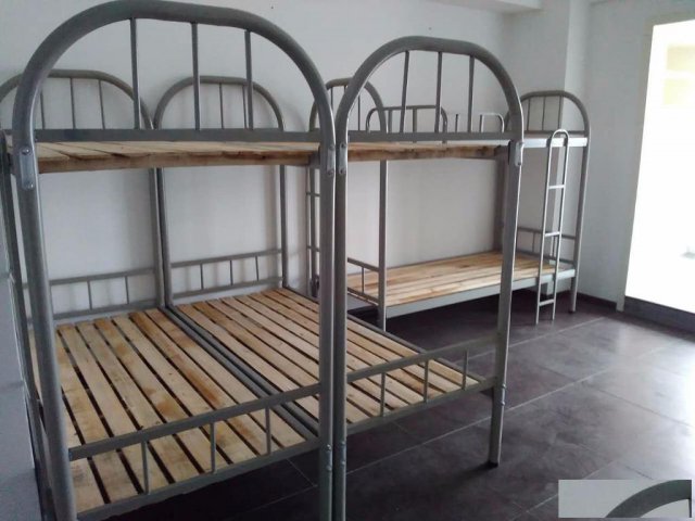 合肥高价回收办公桌椅高低仓储货架办公沙发茶桌博古架