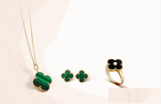 太原钻石回收梵克雅宝首饰出售价格