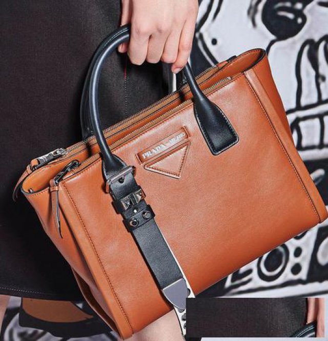 朔州回收普拉达包聚奢网回收价格高吗