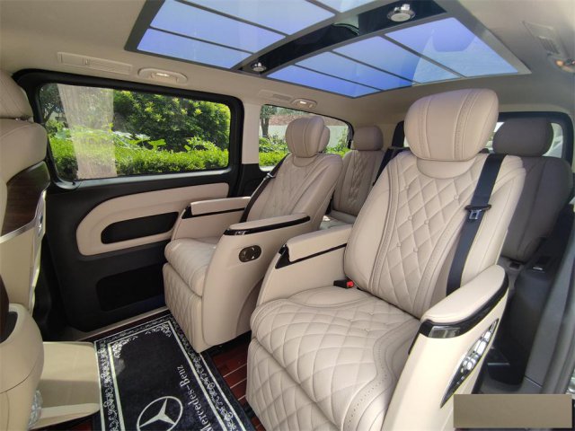 上海租商务车企业包车奔驰威霆出租商务包车