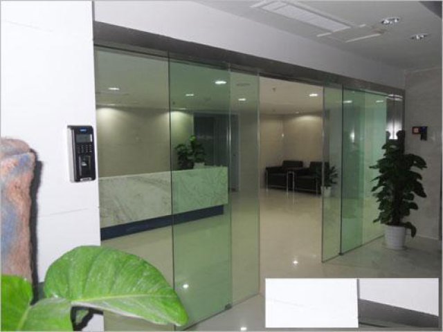 昌平区安装玻璃门施工操作