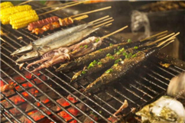 广州荔湾区沙面街道家庭朋友聚会烧烤自驾的农家乐