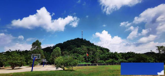 天河附近可以培训员工开会野炊的生态园