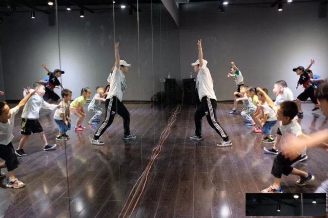 苏州少儿舞蹈教育机构-专业少儿舞蹈培训一对一教学