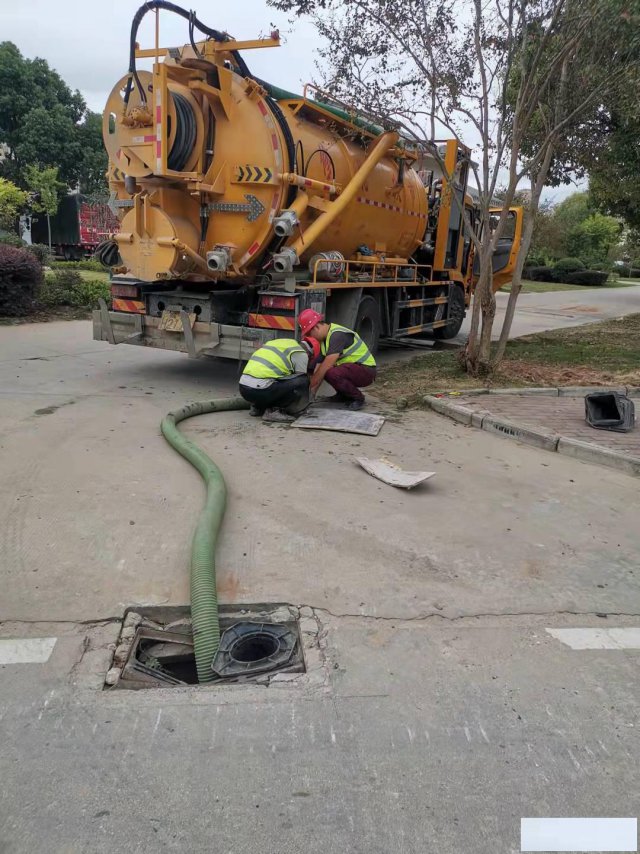 合肥市管道疏通、化粪池清理、马桶疏通、机器人检测