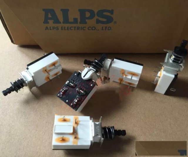 回收钮子开关，拨动开关，按钮开关，按键开关