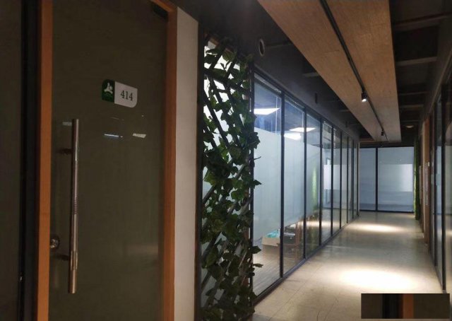 潮人创客园区办公室_创意精修空间