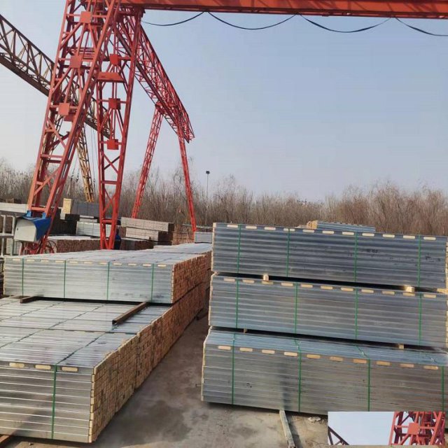 河北奥宏钢包木厂家精于生产源于匠心