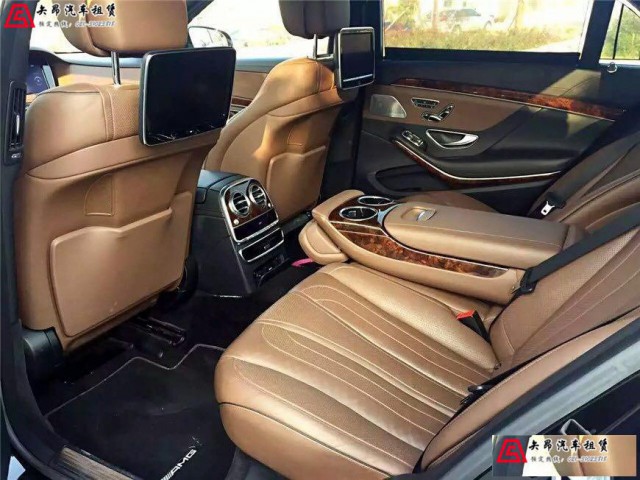 上海租奔驰带司机包车奔驰s400l出租商务接待租车