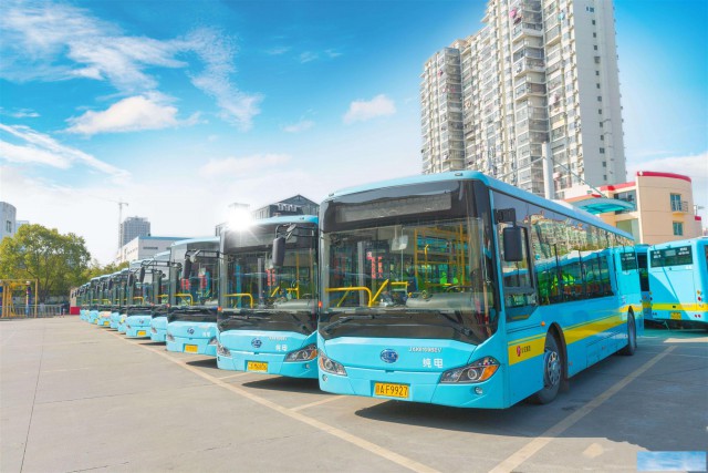 上海租大巴旅游巴士出租中巴小巴出租公司出行