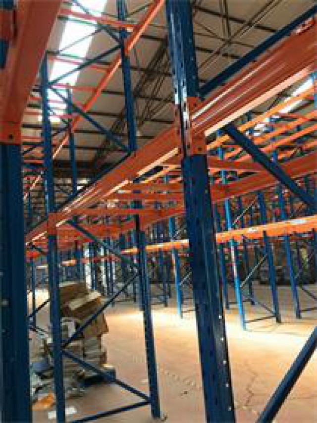 高价回收二手仓库货架，二手货架回收拆除